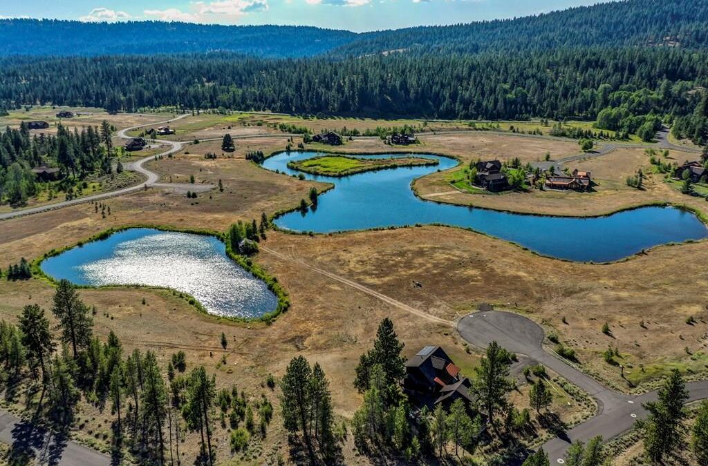 Listing No: LV540727A 38 Meadowbright Drive McCall, ID 83638